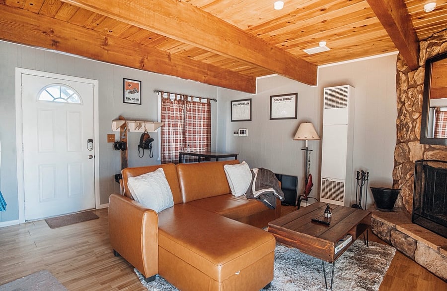Furnished Finder property 1052618_1 photo 2