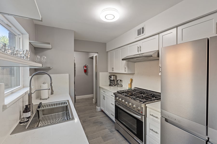 Furnished Finder property 1052619_1 photo 9