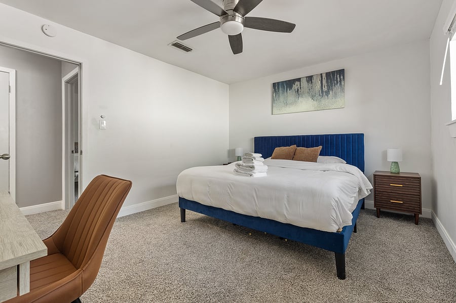Furnished Finder property 1052619_1 photo 24