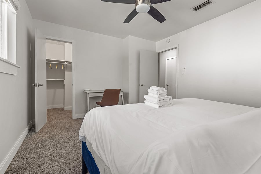 Furnished Finder property 1052619_1 photo 26