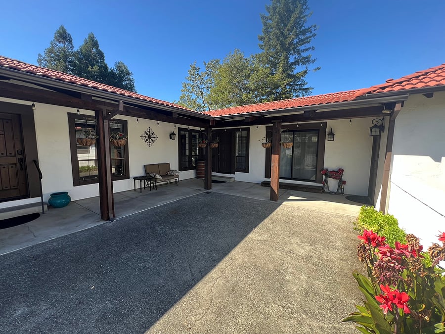 Furnished Finder property 1052634_1 photo 8