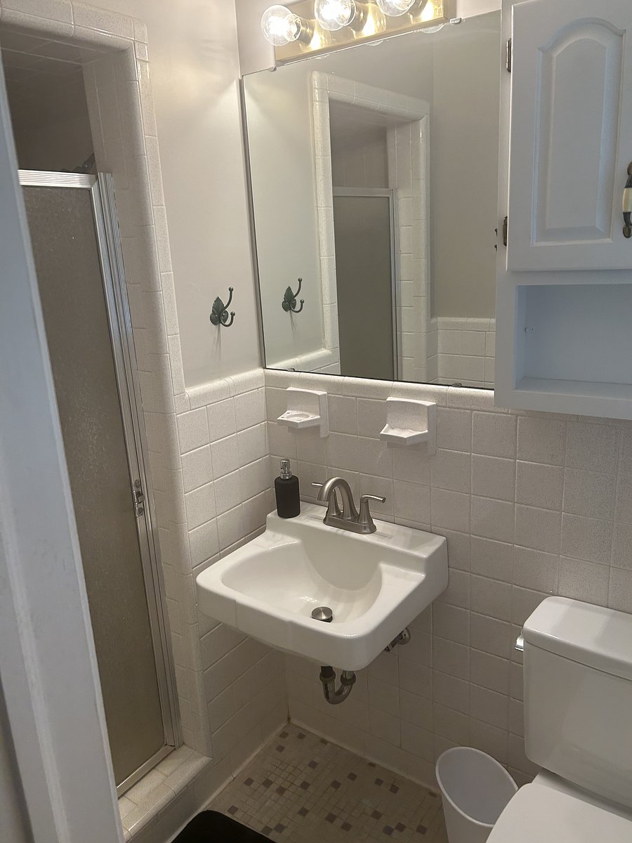 Furnished Finder property 1052638_1 photo 8