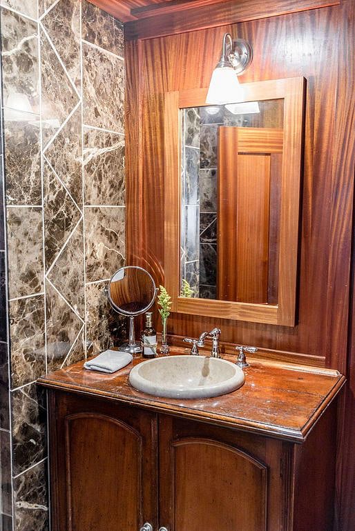 Furnished Finder property 1052648_1 photo 8
