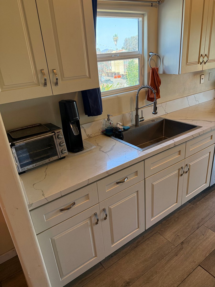 Furnished Finder property 1052657_1 photo 9
