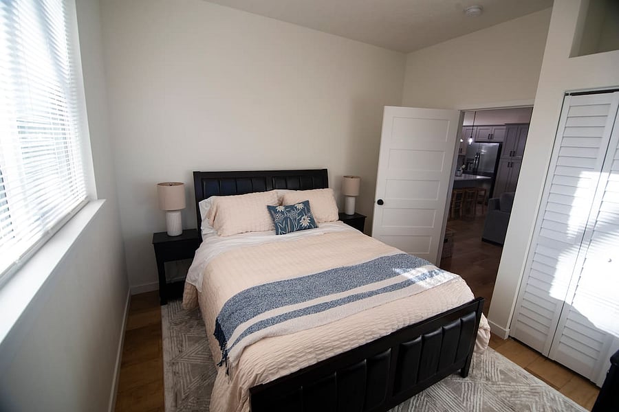 Furnished Finder property 1052660_1 photo 13