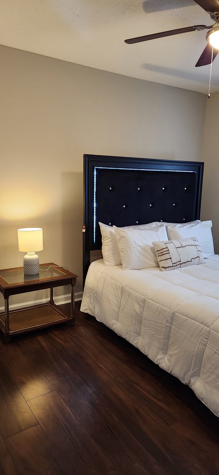 Furnished Finder property 1052662_1 photo 15
