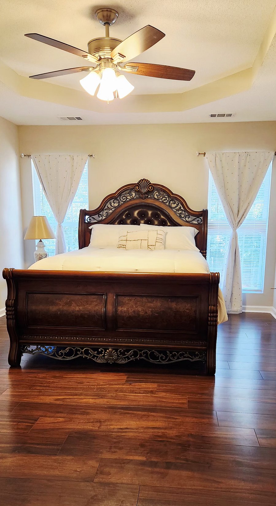 Furnished Finder property 1052662_1 photo 1