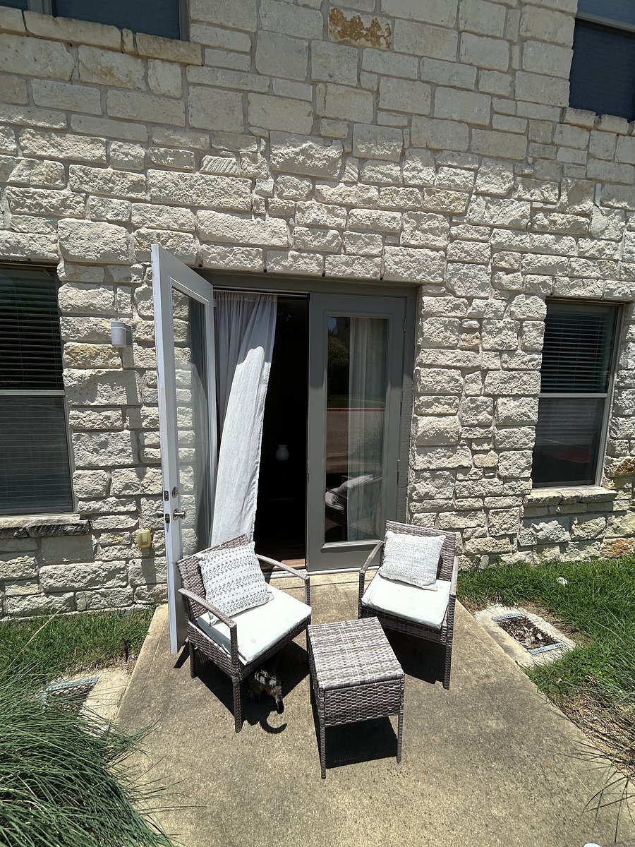 Furnished Finder property 1052665_1 photo 8