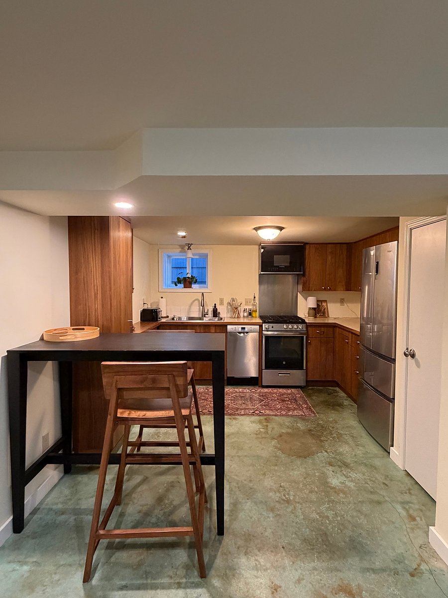 Furnished Finder property 1052668_1 photo 2