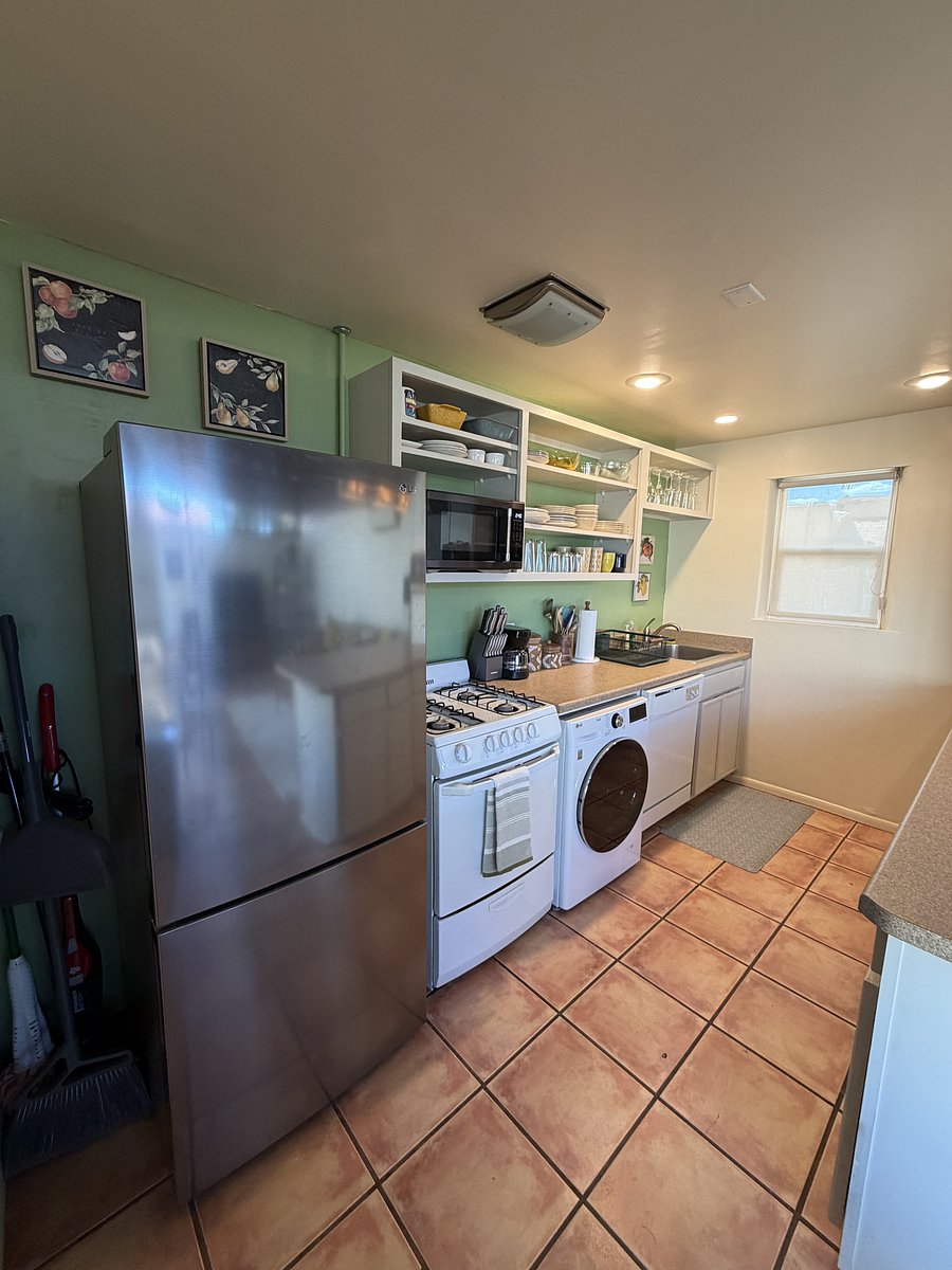Furnished Finder property 1052684_1 photo 6