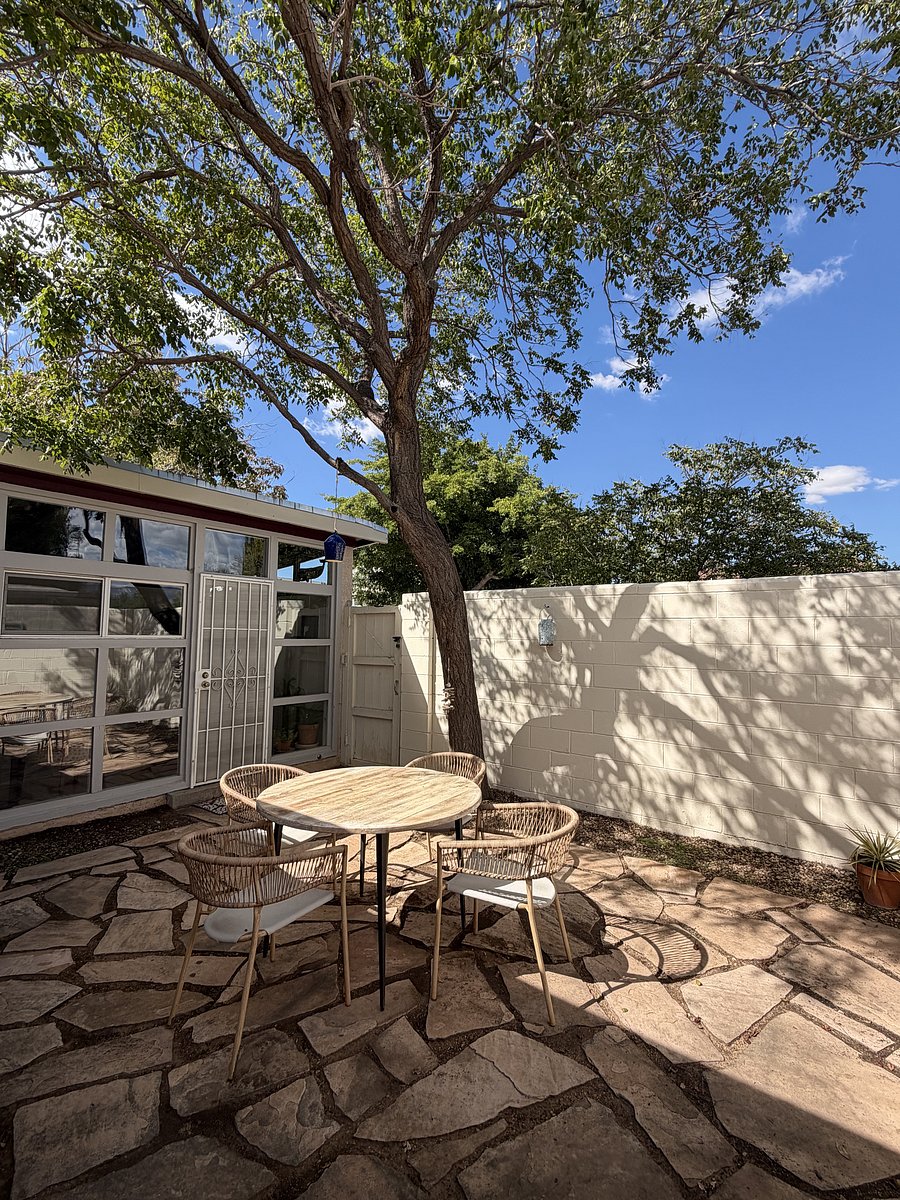 Furnished Finder property 1052684_1 photo 15