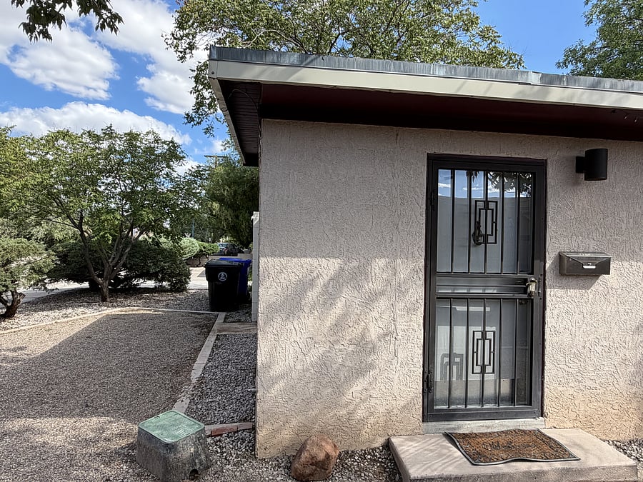 Furnished Finder property 1052684_1 photo 17