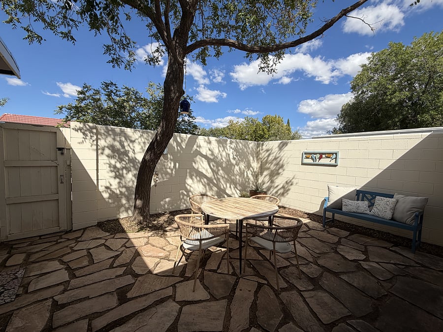 Furnished Finder property 1052684_1 photo 16