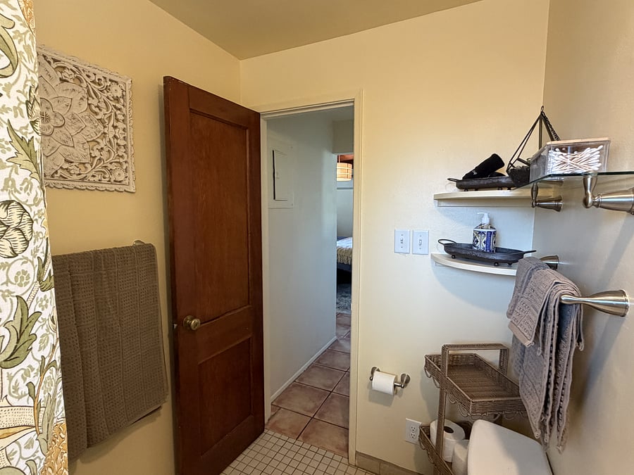 Furnished Finder property 1052684_1 photo 14