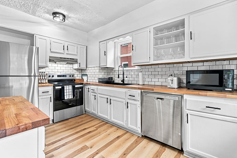 Furnished Finder property 1052689_1 photo 18