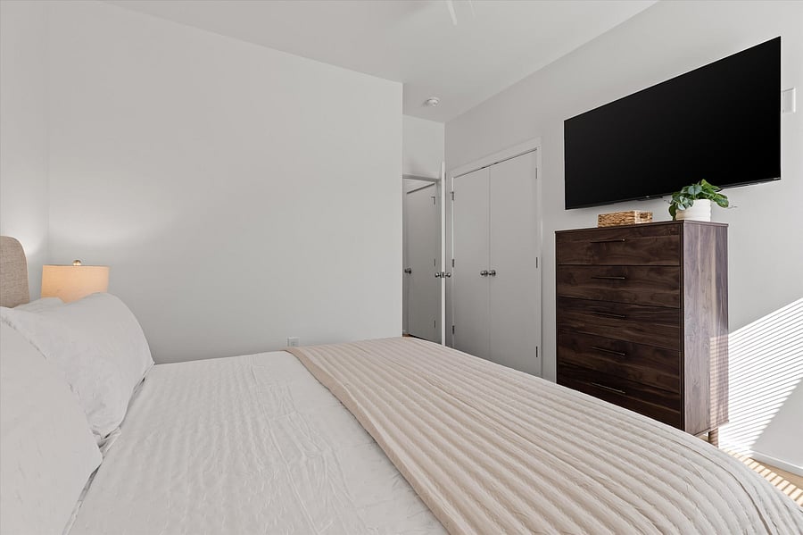 King Bedroom #2 with Smart tv.