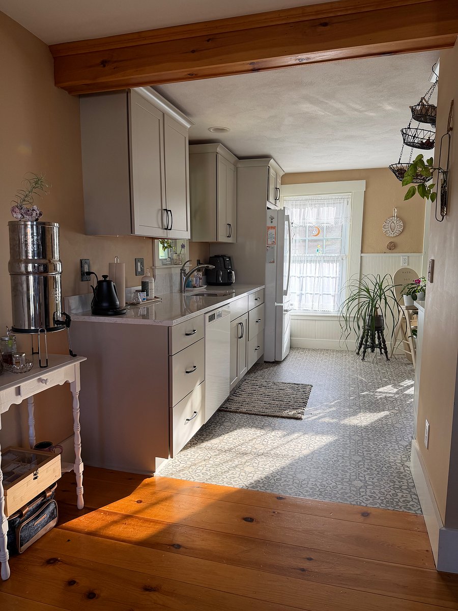 Furnished Finder property 1052697_1 photo 5