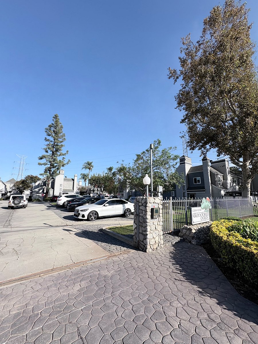 Furnished Finder property 1052711_1 photo 35