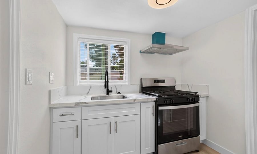 Furnished Finder property 1052730_1 photo 1