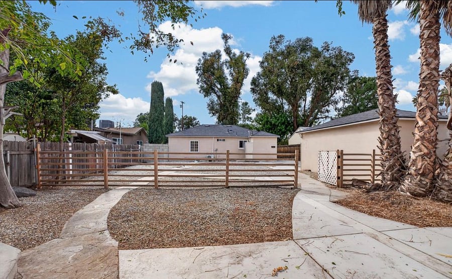 Furnished Finder property 1052730_1 photo 4