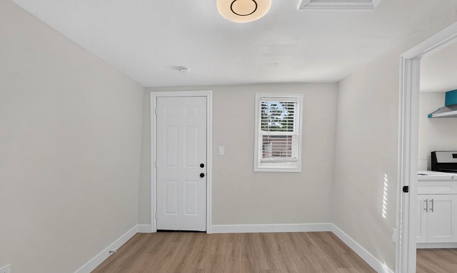 Furnished Finder property 1052730_1 photo 5