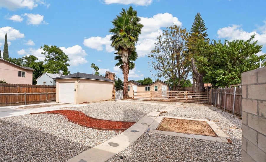 Furnished Finder property 1052730_1 photo 12