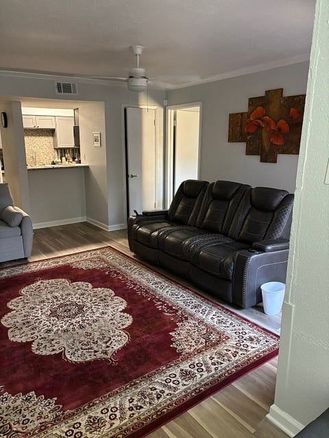 Furnished Finder property 1052732_1 photo 1