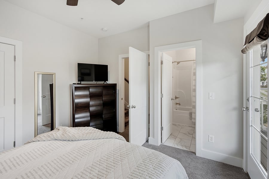 Furnished Finder property 1052735_1 photo 18