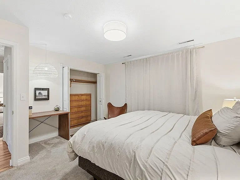 Furnished Finder property 1052741_1 photo 7