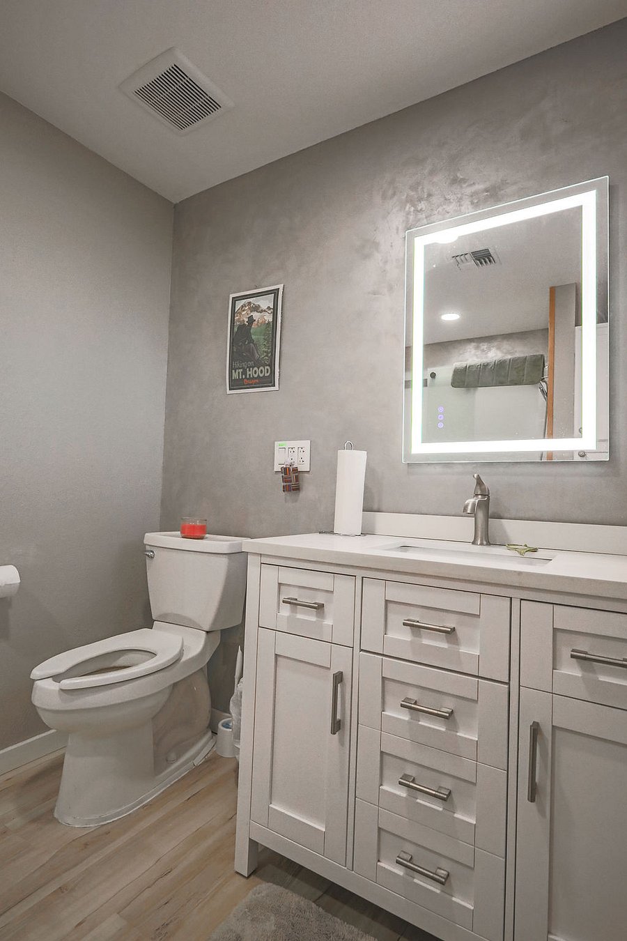 Furnished Finder property 1052745_1 photo 9