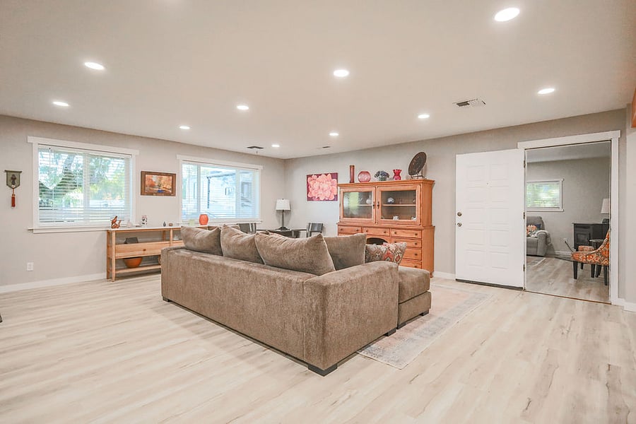 Furnished Finder property 1052745_1 photo 3