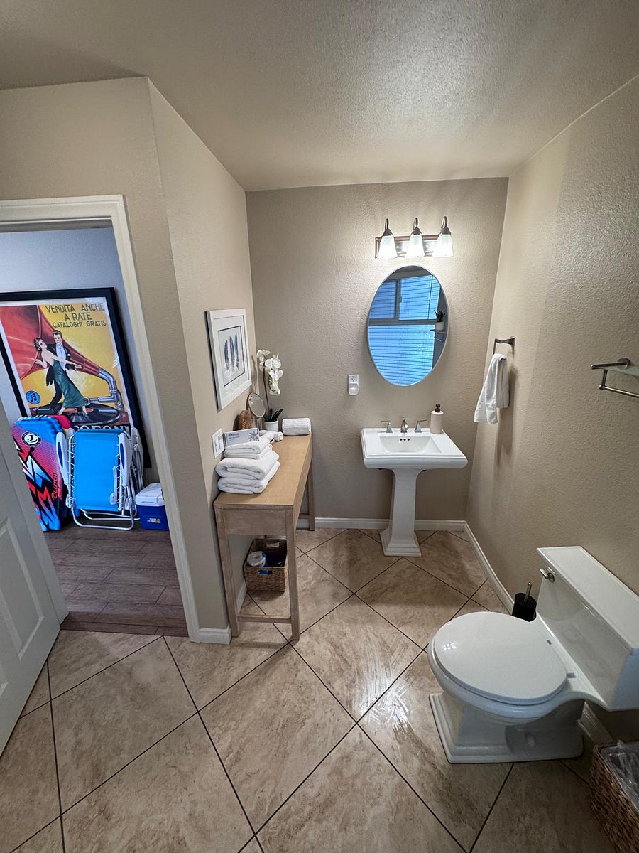 Furnished Finder property 1052758_1 photo 3