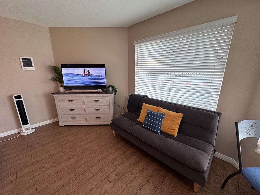 Furnished Finder property 1052758_1 photo 10