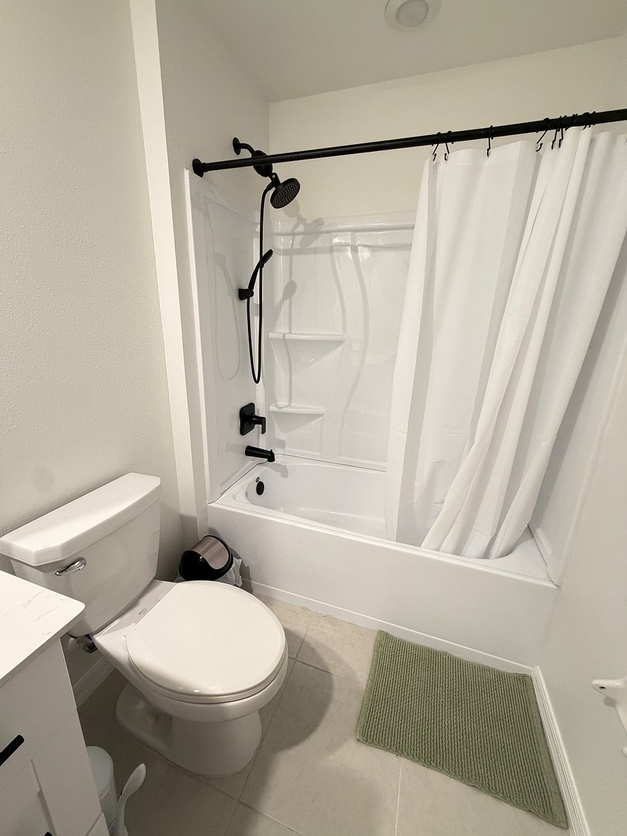 Furnished Finder property 1052760_1 photo 4