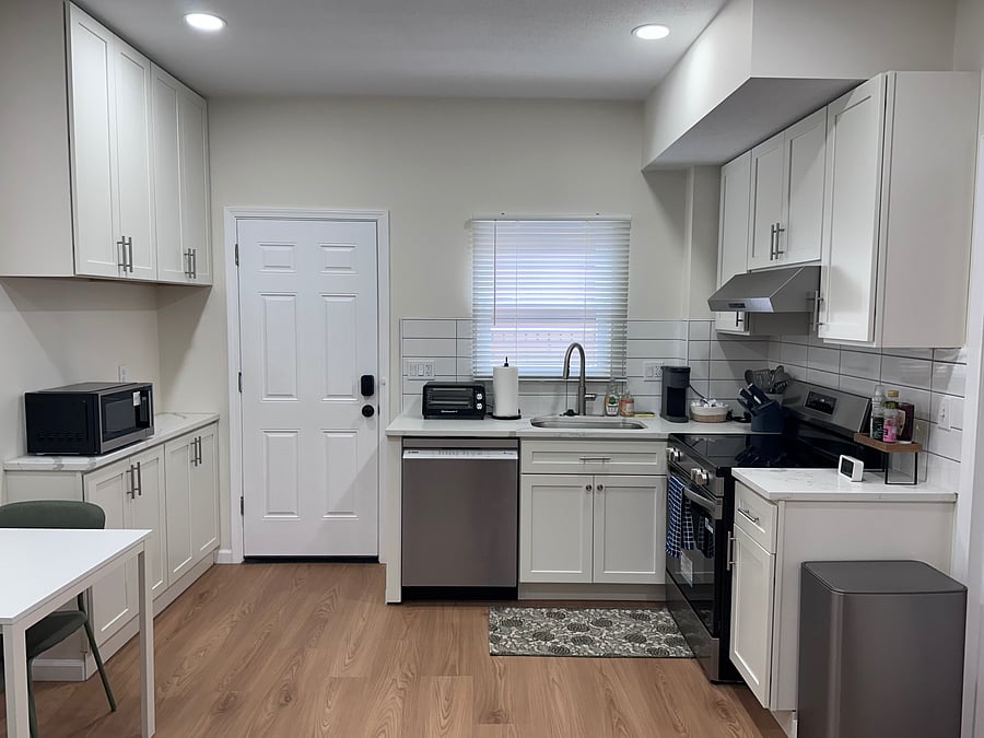 Furnished Finder property 1052778_1 photo 44