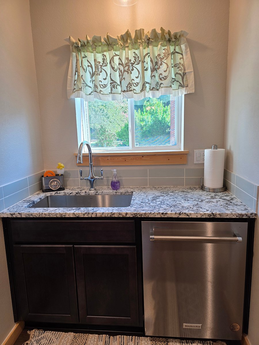 Furnished Finder property 1052792_1 photo 8
