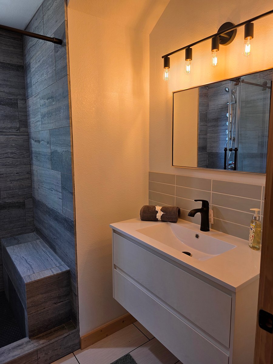 Furnished Finder property 1052792_1 photo 11