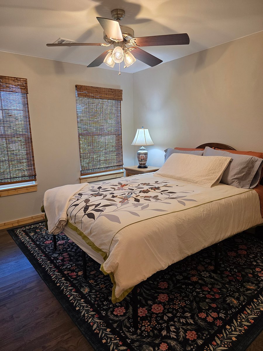 Furnished Finder property 1052792_1 photo 9