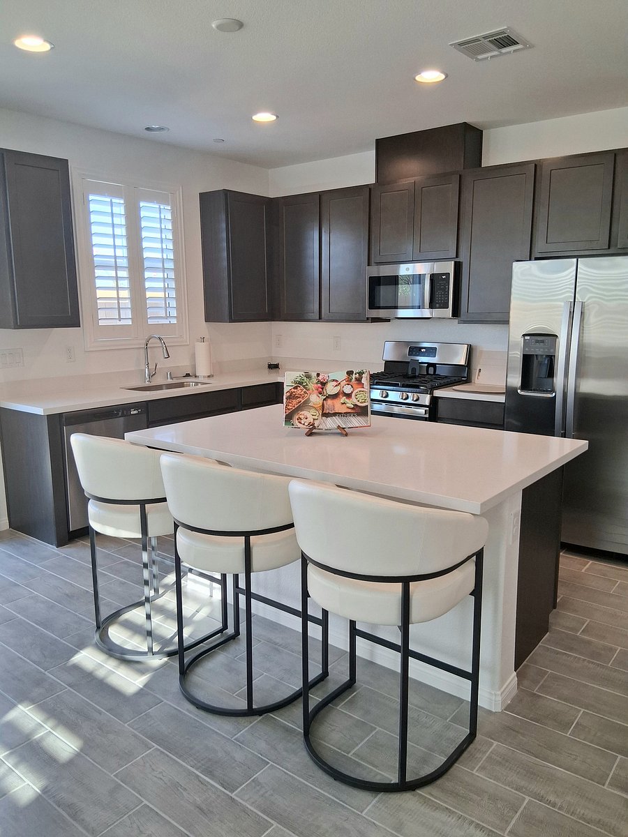 Furnished Finder property 1052797_1 photo 3