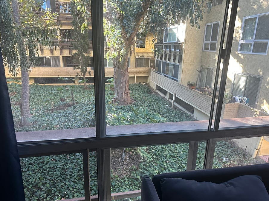 Furnished Finder property 1052798_1 photo 8