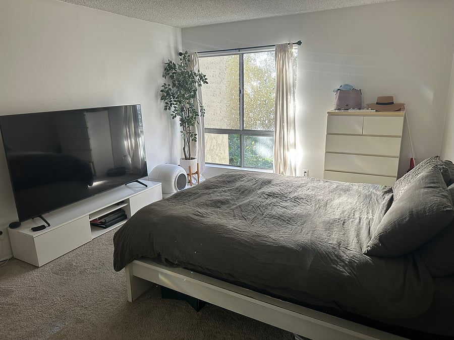 Furnished Finder property 1052798_1 photo 9