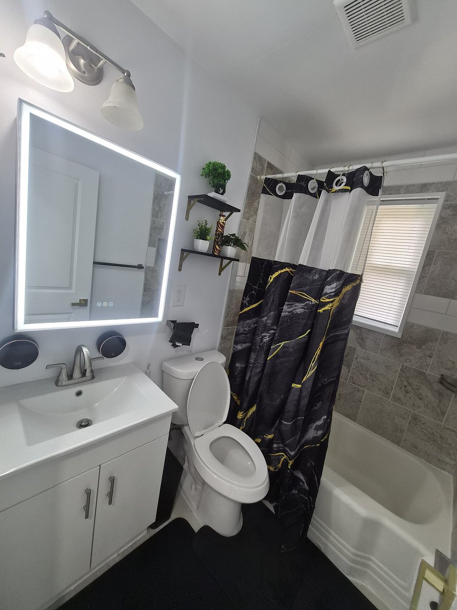 Furnished Finder property 1052807_1 photo 8