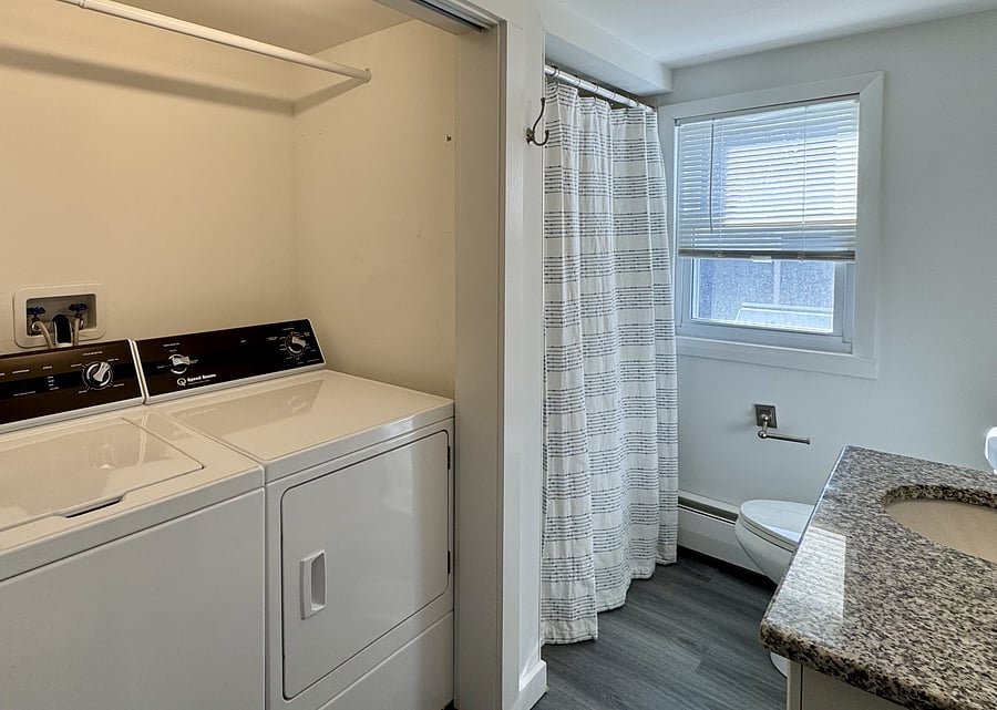 Furnished Finder property 1052821_1 photo 15