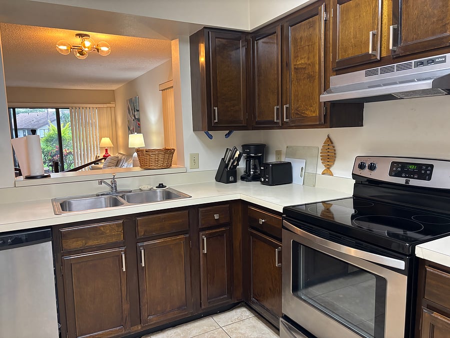 Furnished Finder property 1052822_1 photo 8