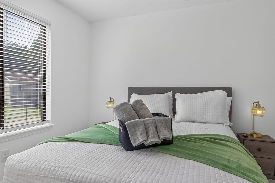 Furnished Finder property 1052827_1 photo 34