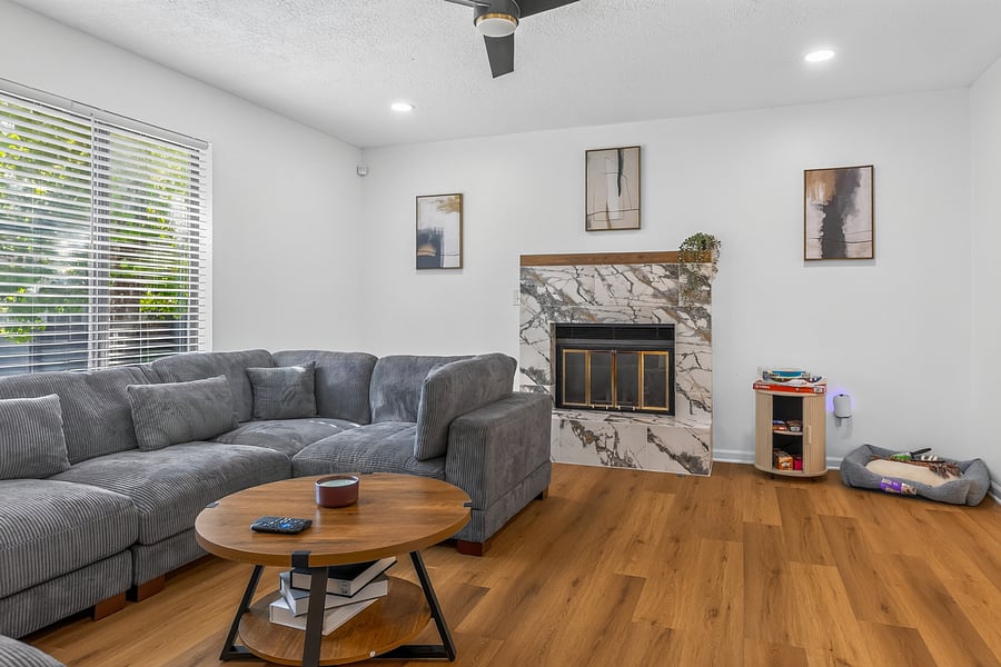 Furnished Finder property 1052827_1 photo 8