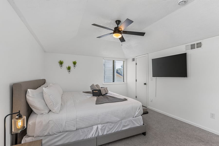 Furnished Finder property 1052827_1 photo 26