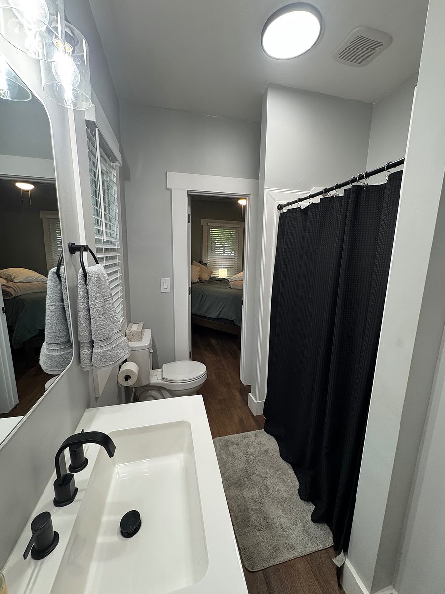 Furnished Finder property 1052831_1 photo 24