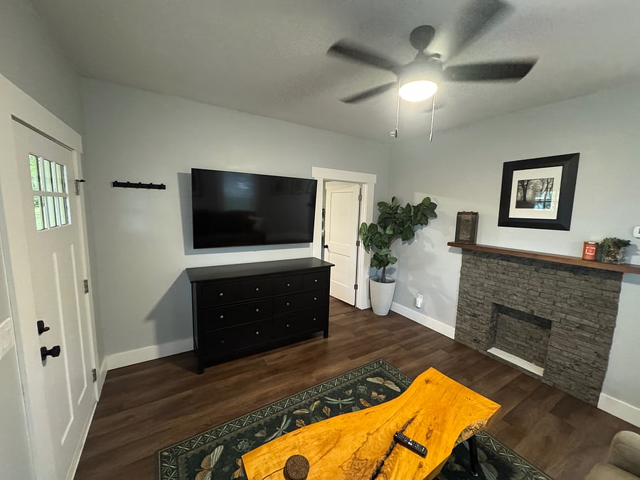 Furnished Finder property 1052831_1 photo 9
