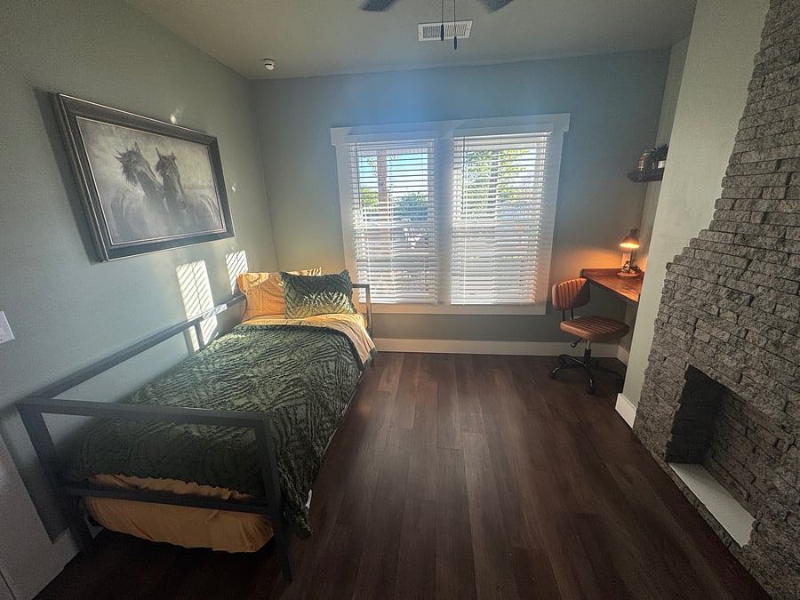 Furnished Finder property 1052831_1 photo 28